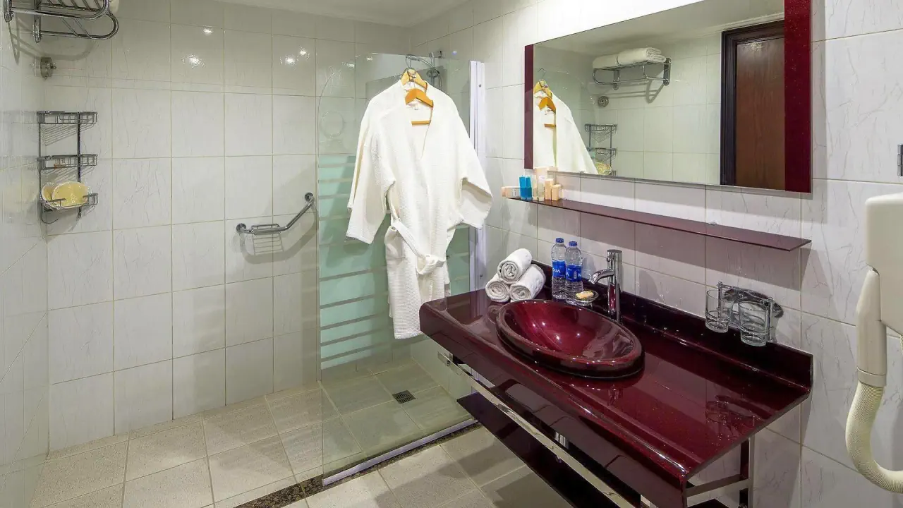 الفندق كازا ماري ريزورت - مرسى علم